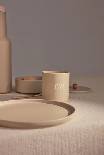 Design Letters favoritkopp 25 cl - Love-beige - Design Letters