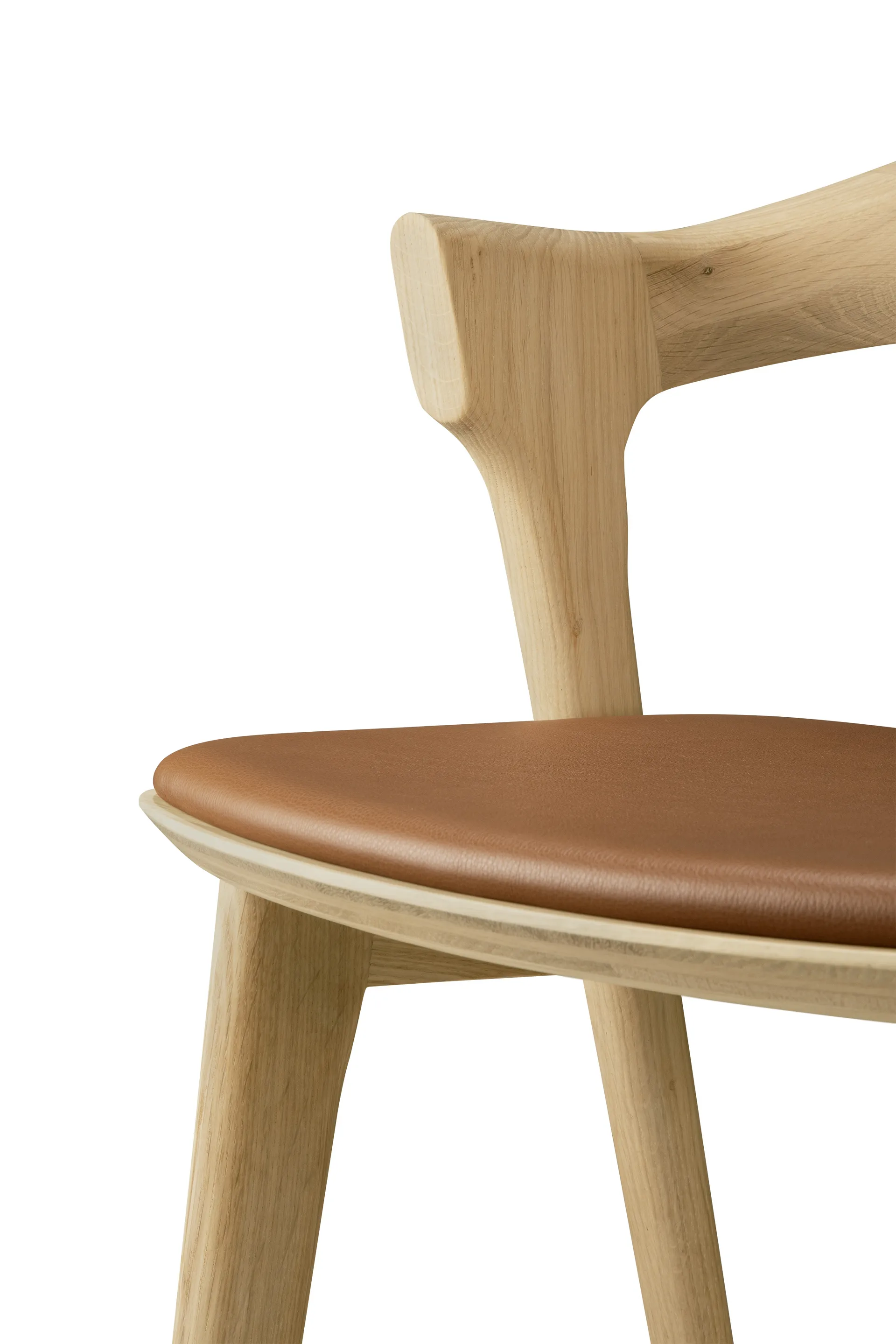 Bok barstol, Lackerad ek-läder Cognac, 65 cm Ethnicraft