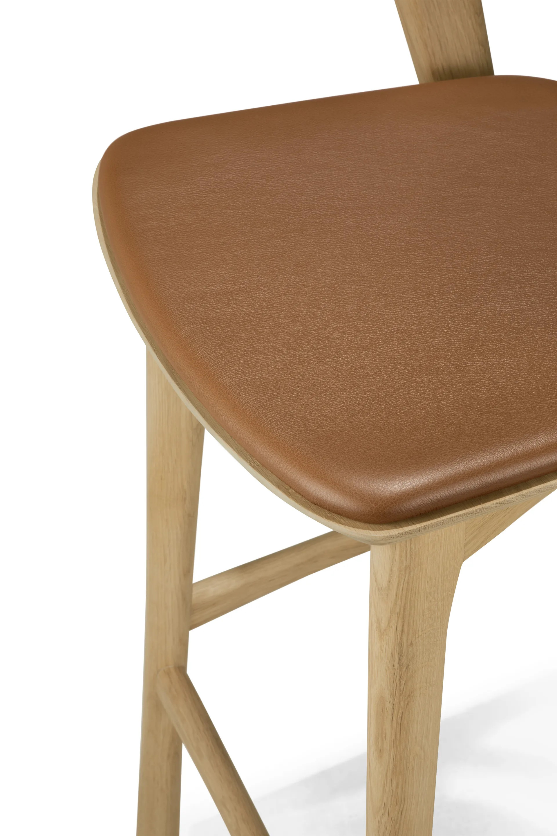 Bok barstol, Lackerad ek-läder Cognac, 65 cm Ethnicraft