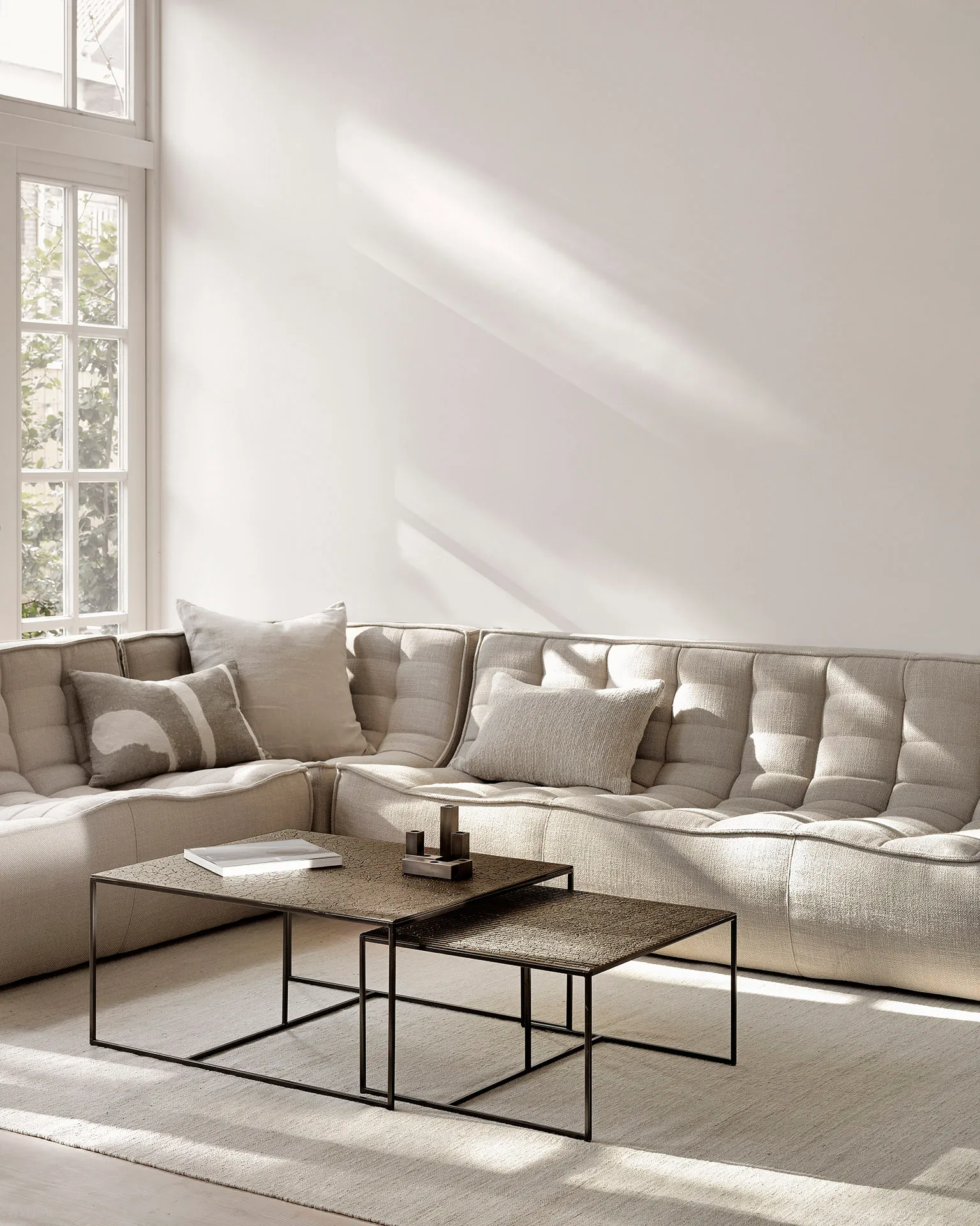 N701 modulhörnsoffa med rakt hörn, tyg Beige, 301x231 cm Ethnicraft