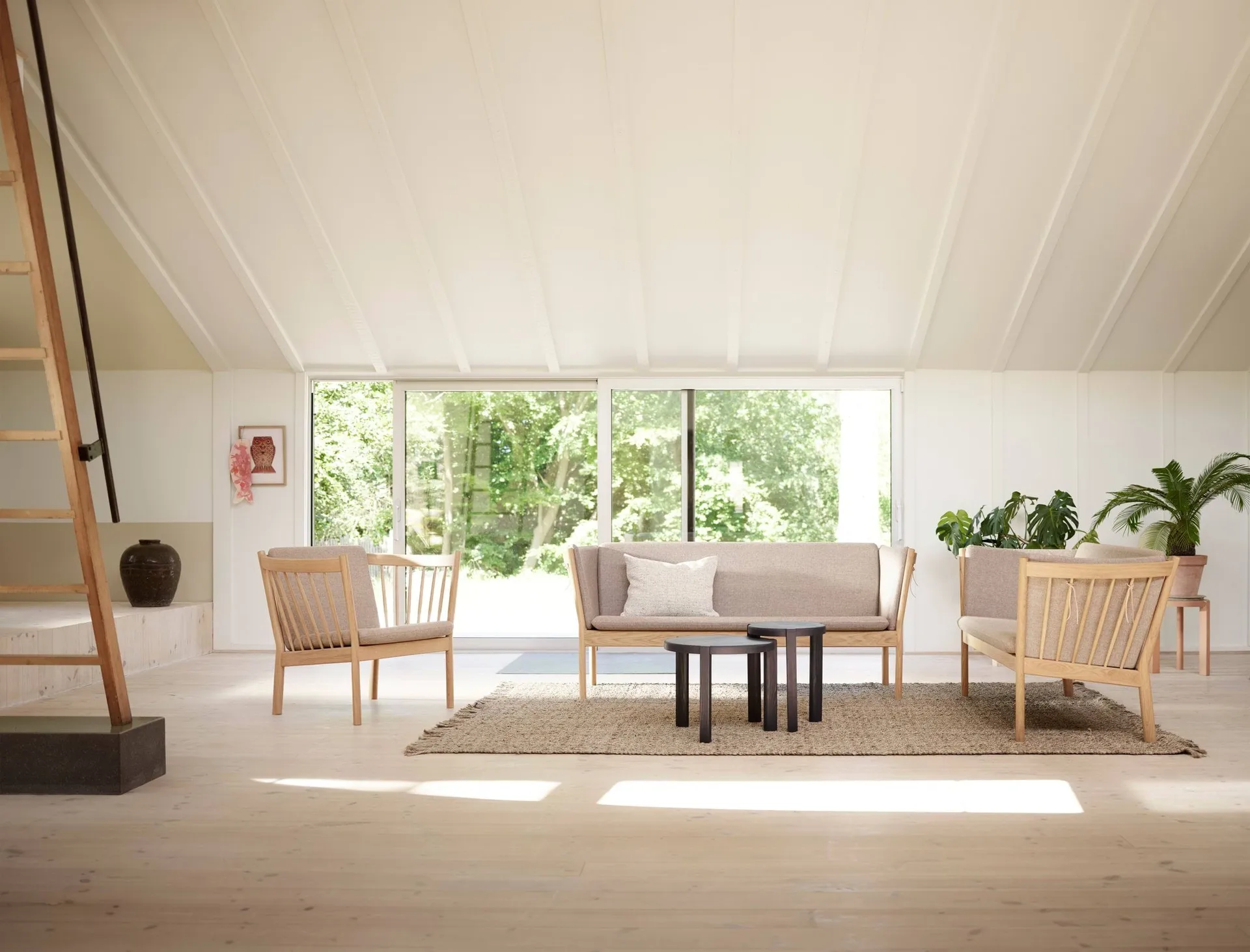 J149 soffa, Tyg grön-lackerad ek, 3-sits FDB Møbler