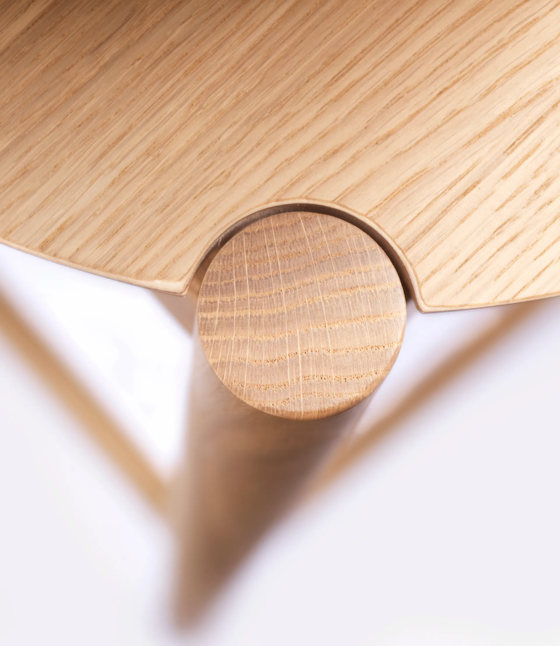 J185 Øst barstol 65 cm, Oak nature lacquered FDB Møbler