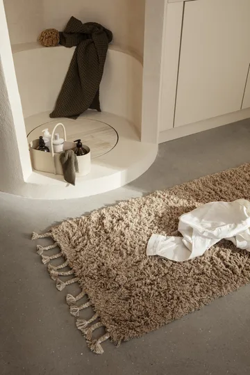 Amass long pile matta 70x50 cm - White Pepper - Ferm Living