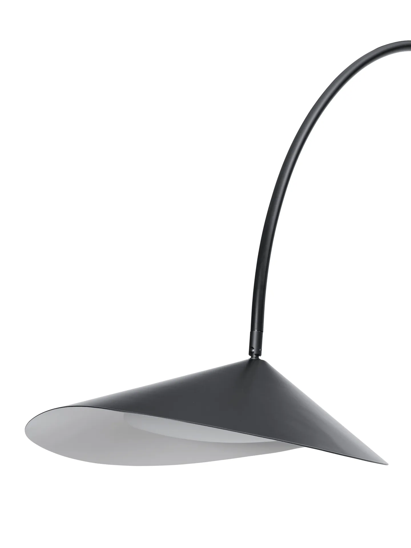 Arum arched golvlampa, Black Ferm Living