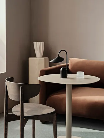 Arum portabel lampa - Black - Ferm Living