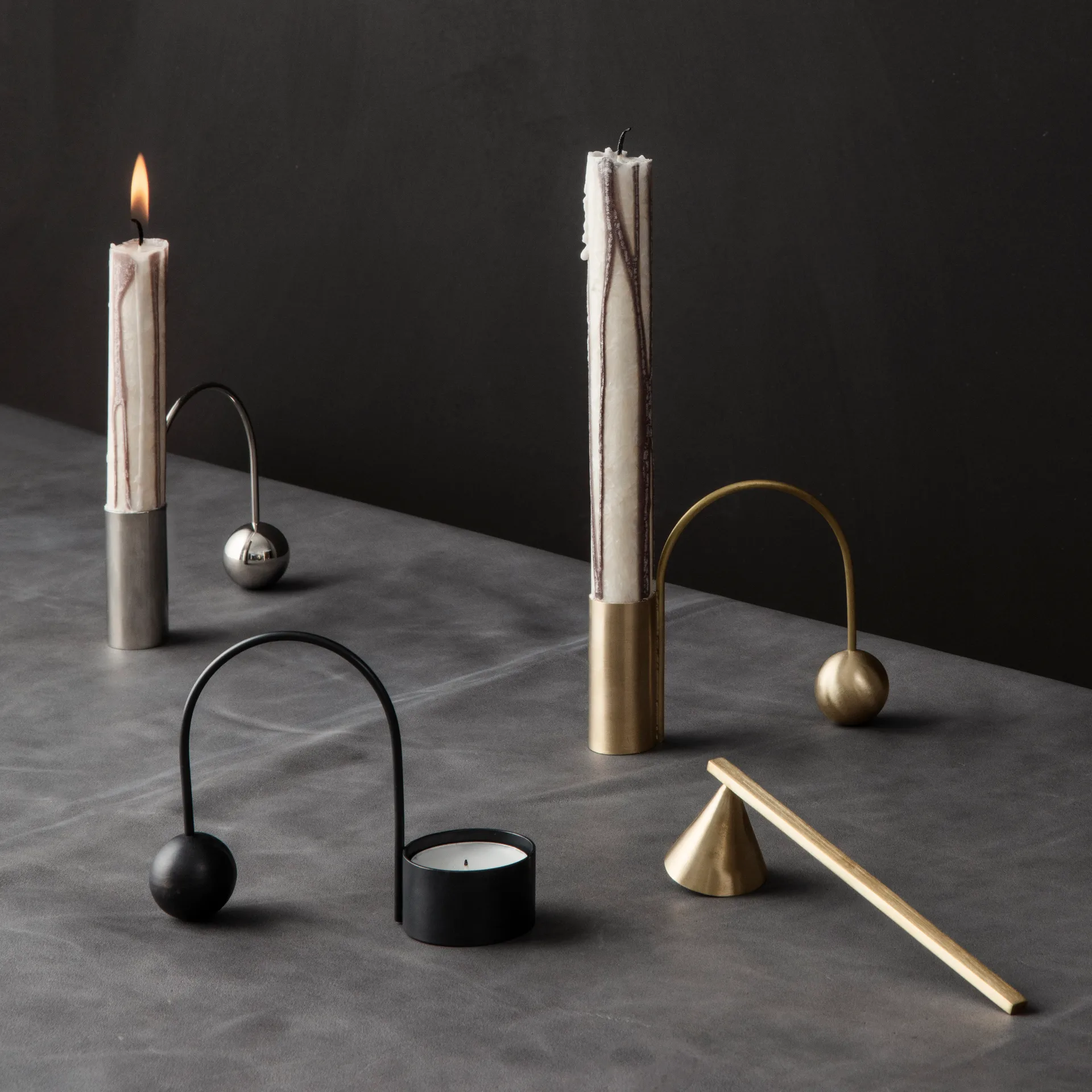 Balance mässing ljusstake, kronljus Ferm Living