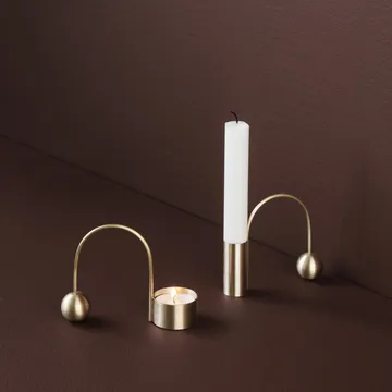 Balance mässing ljusstake - kronljus - Ferm Living