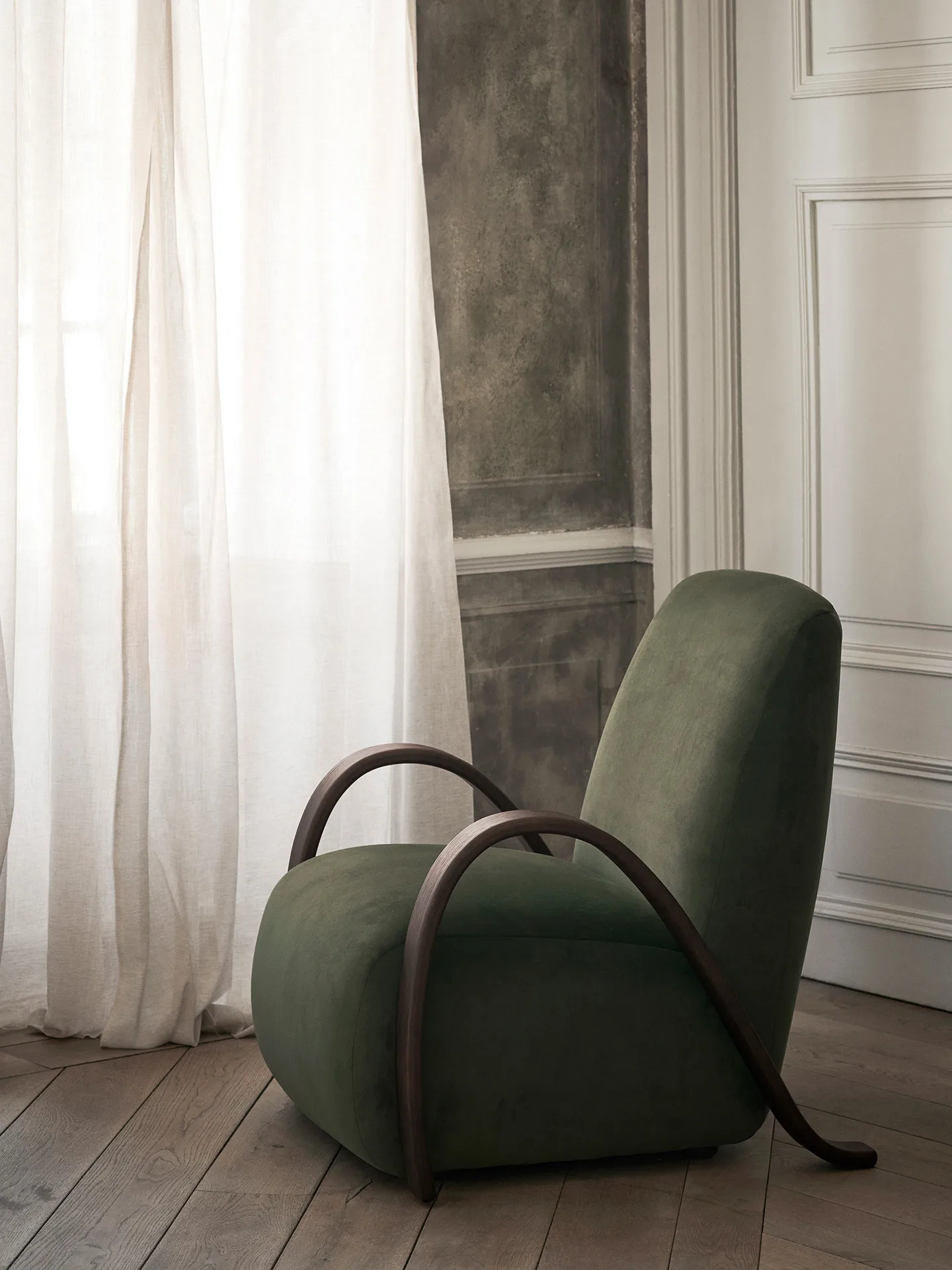 Buur lounge chair Rich Velvet, Pine Ferm Living