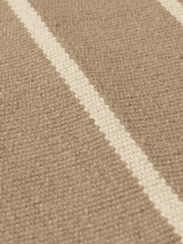 Calm kelim matta - Dark Sand, Off-white, 140x200 cm - Ferm Living