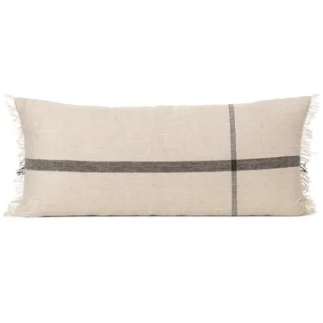 Calm kudde camel-black - 38x88 cm - Ferm Living