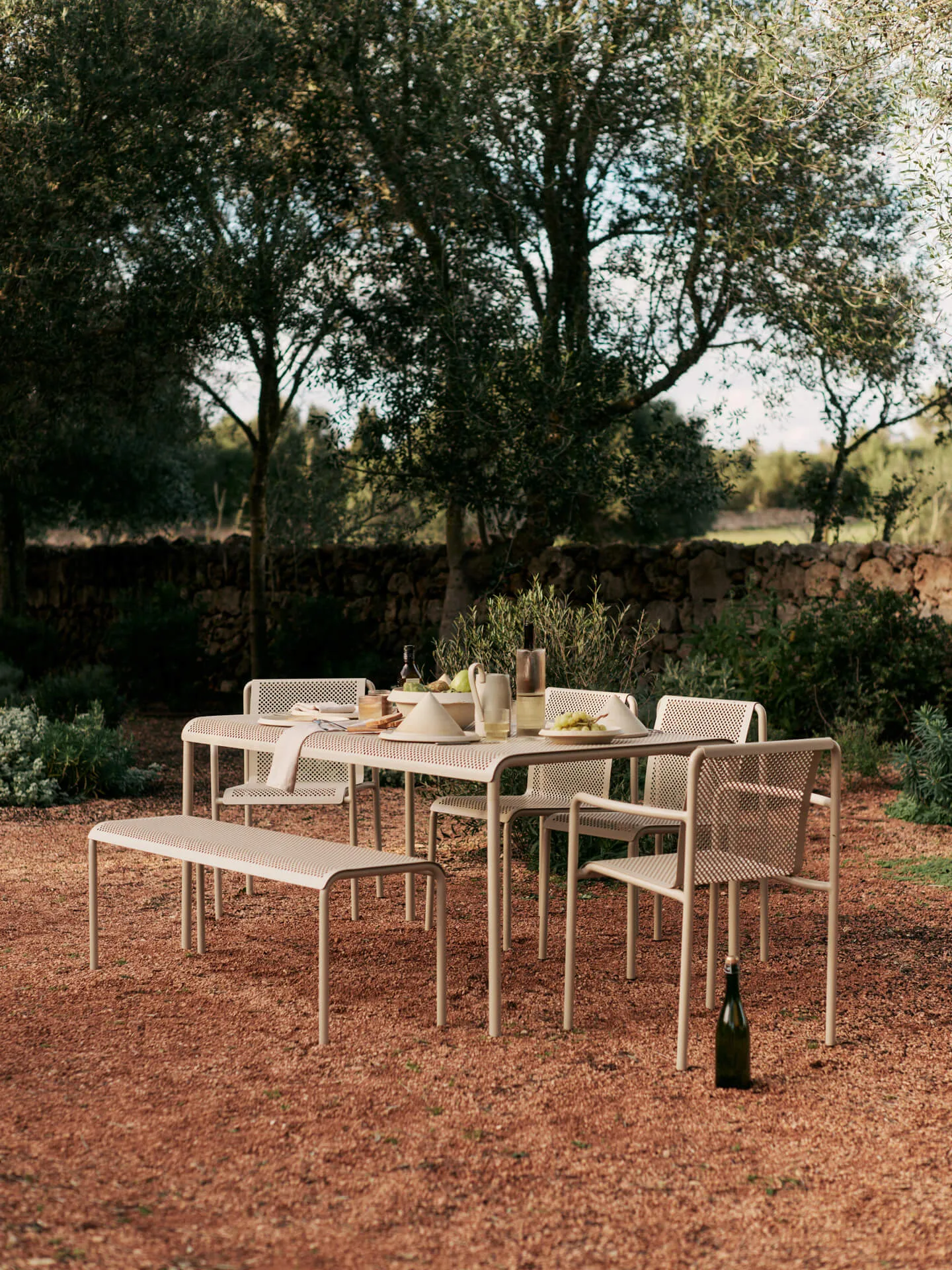 Dapple matbord 160x90 cm, Cashmere Ferm Living