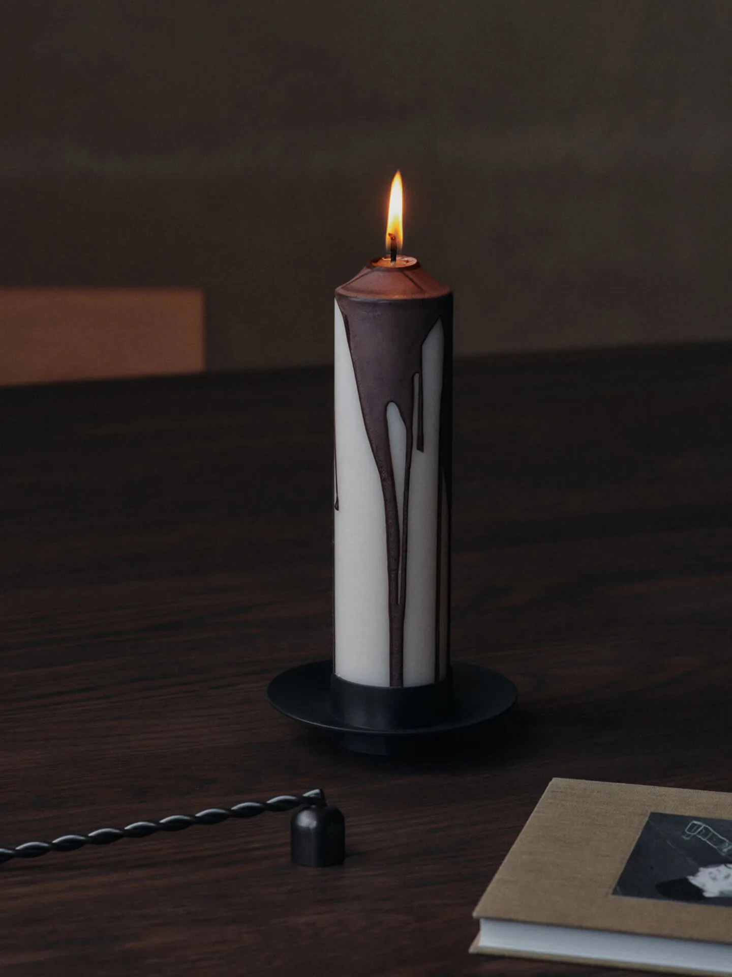 Dryp blockljus, Dark Chocolate, 20 cm Ferm Living