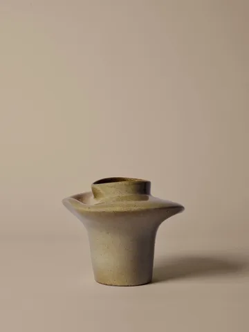 Evio vas - Elm green, Ø25x22 cm - Ferm Living