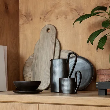 Flow kanna 1 L - Svart - Ferm Living
