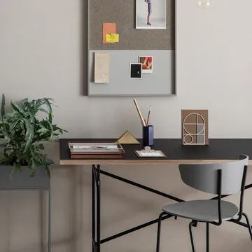 Herman Stol - red brown, rödbruna askben - Ferm Living