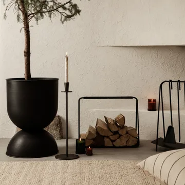 Hourglass kruka stor Ø50 cm - Svart-mörkgrå - Ferm Living