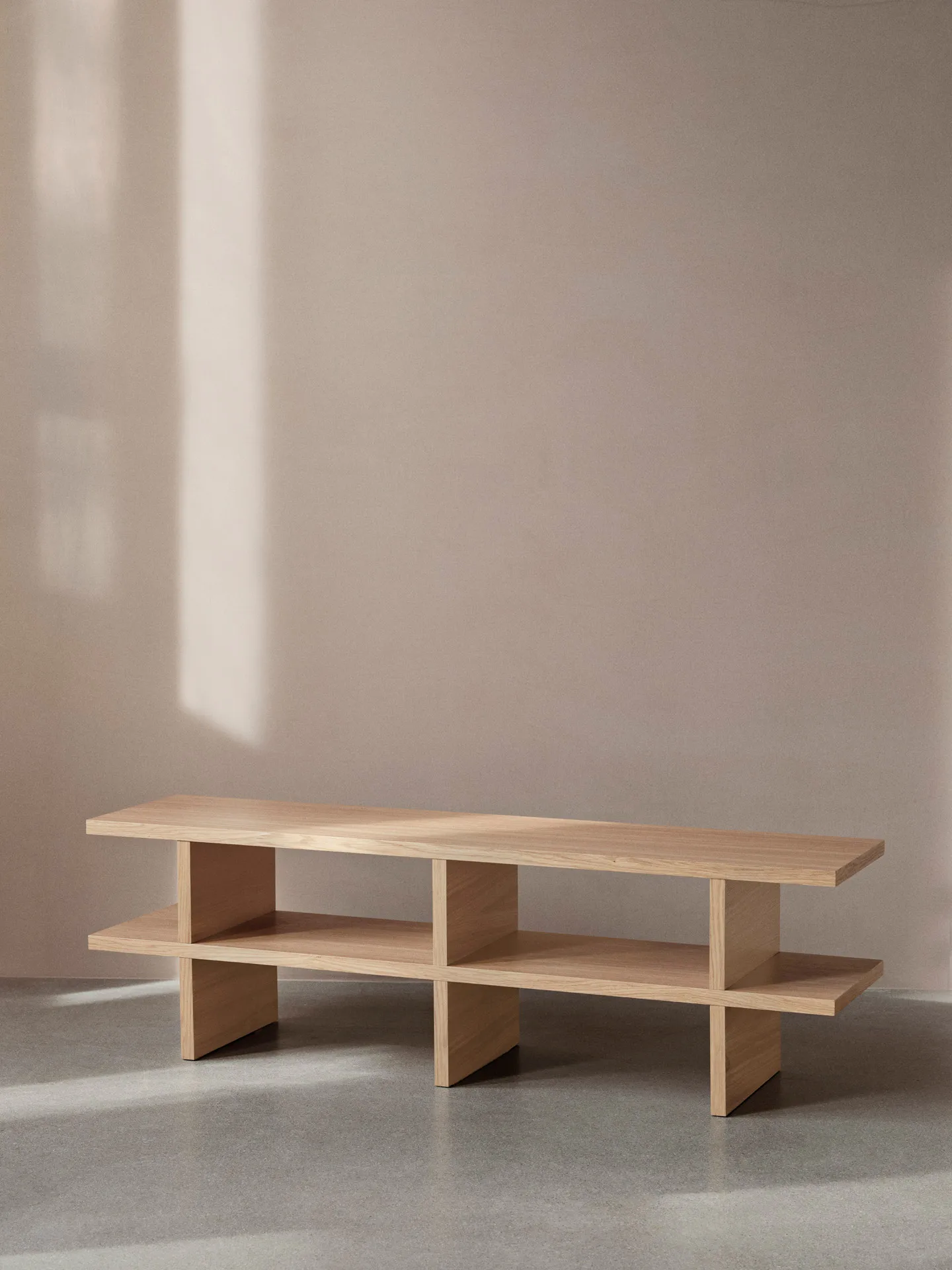 Kona bänk, Oak natural veneer Ferm Living