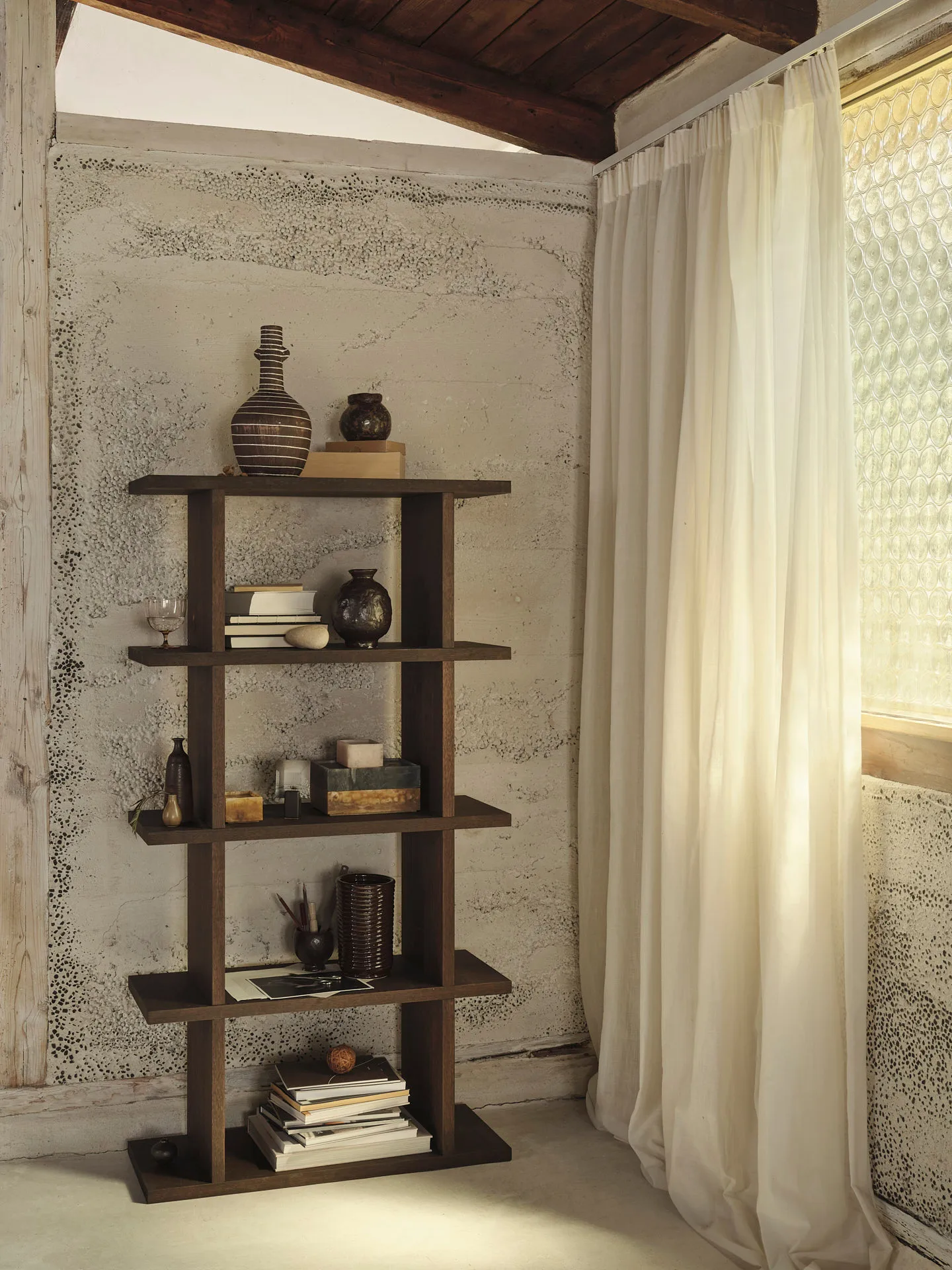 Kona bokhylla 1x4, Dark stained Ferm Living