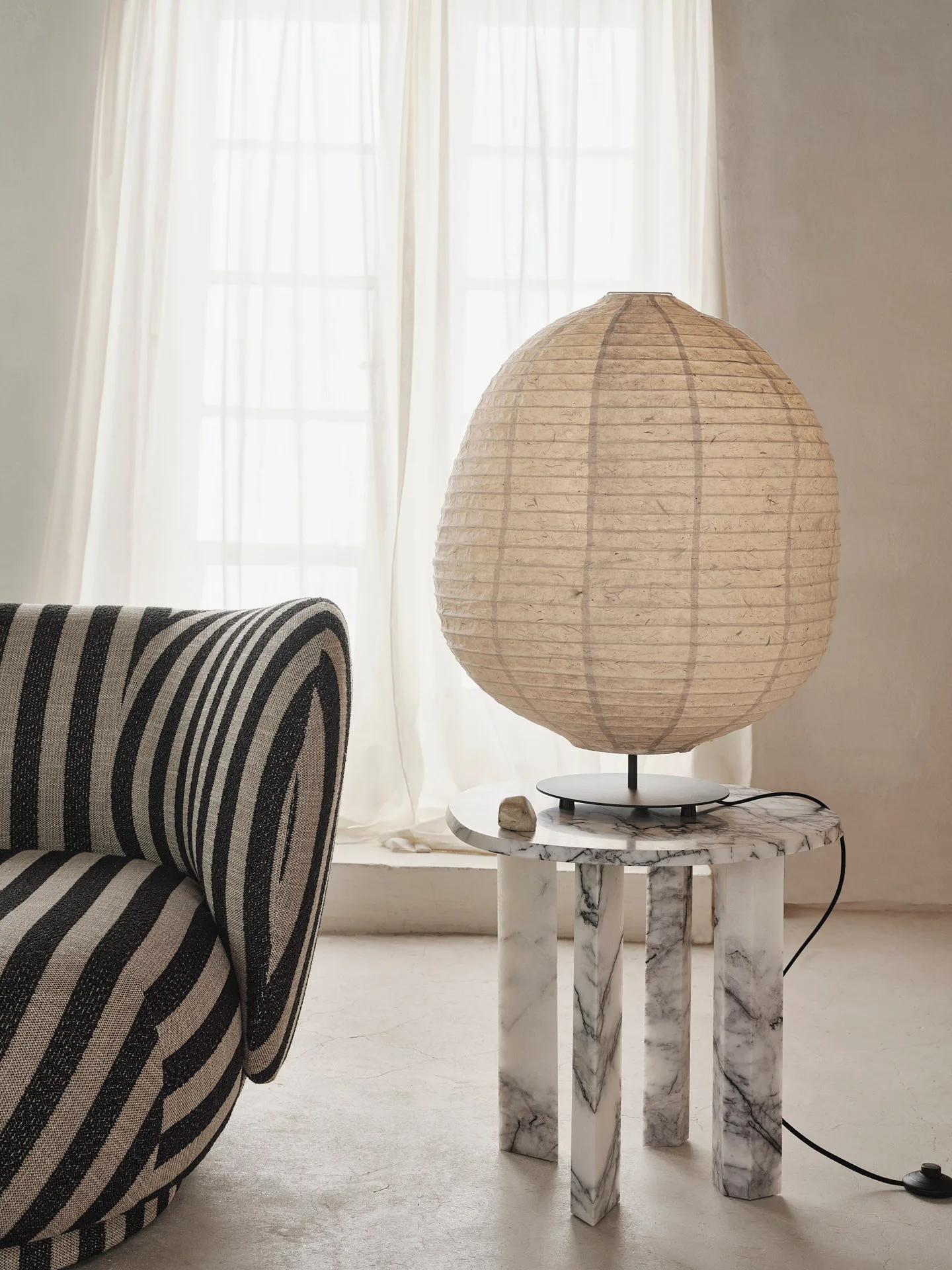 Kurbis golvlampa low, Natural-black Ferm Living