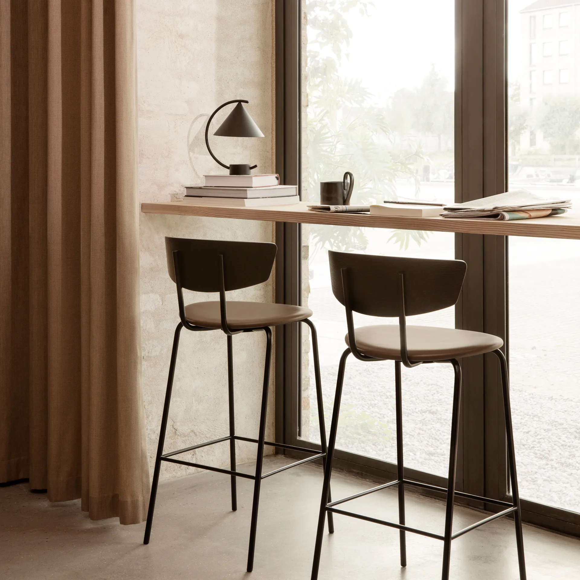 Meridian bordslampa, Black Ferm Living