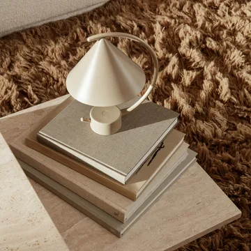 Meridian bordslampa - Cashmere - Ferm Living