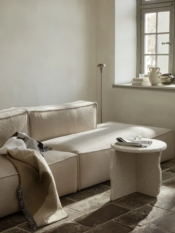 Mineral Sculptural bord Ø52 cm - Bianco Curia - Ferm Living