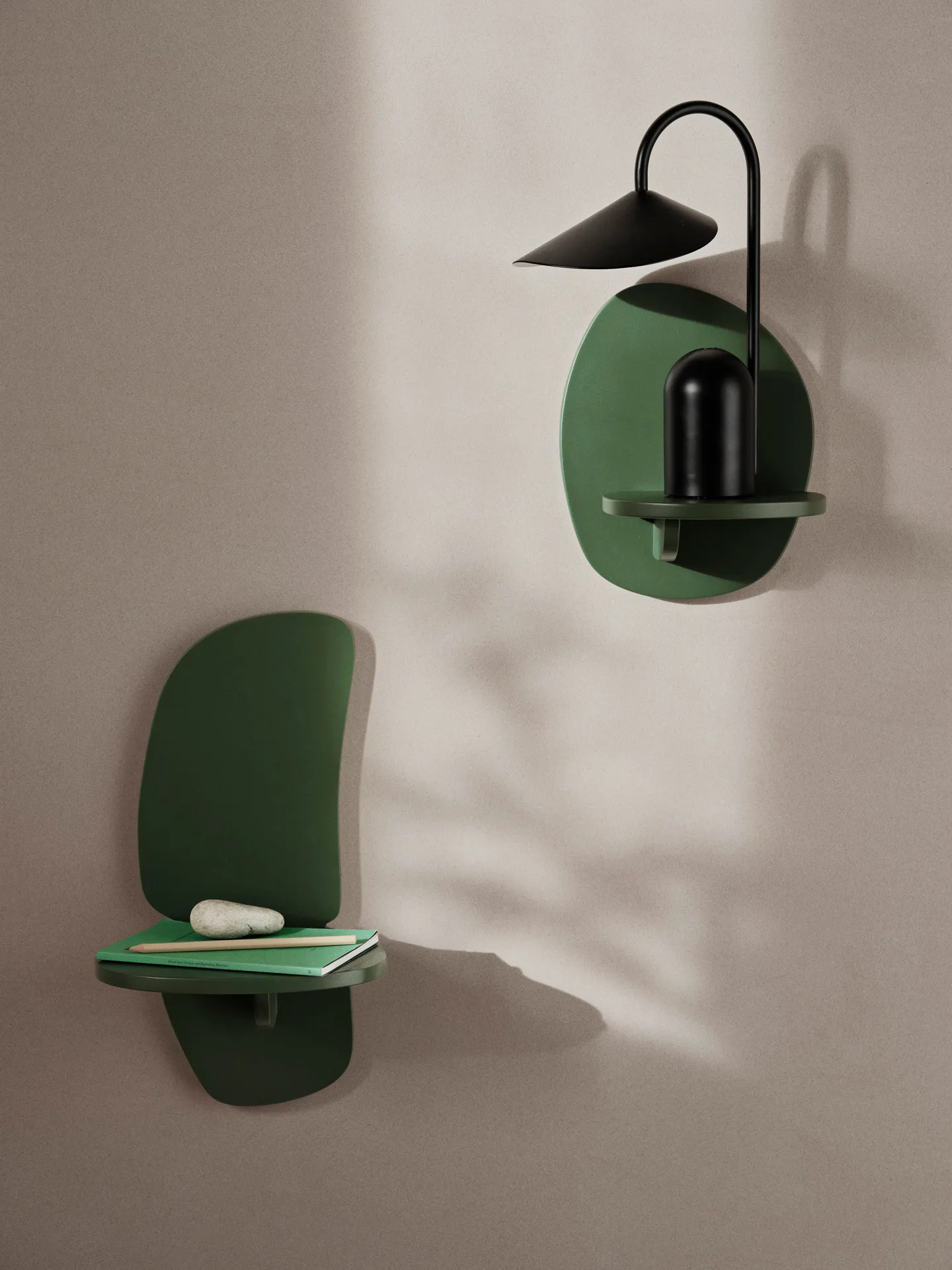 Pilu vägghylla 25 cm, Verdant Green Ferm Living
