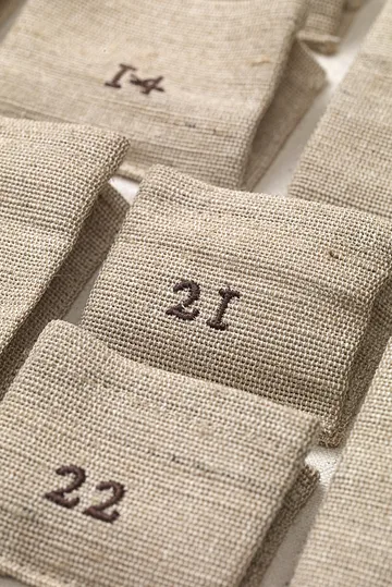 Pine julkalender - Mini, 50x69 cm - Ferm Living