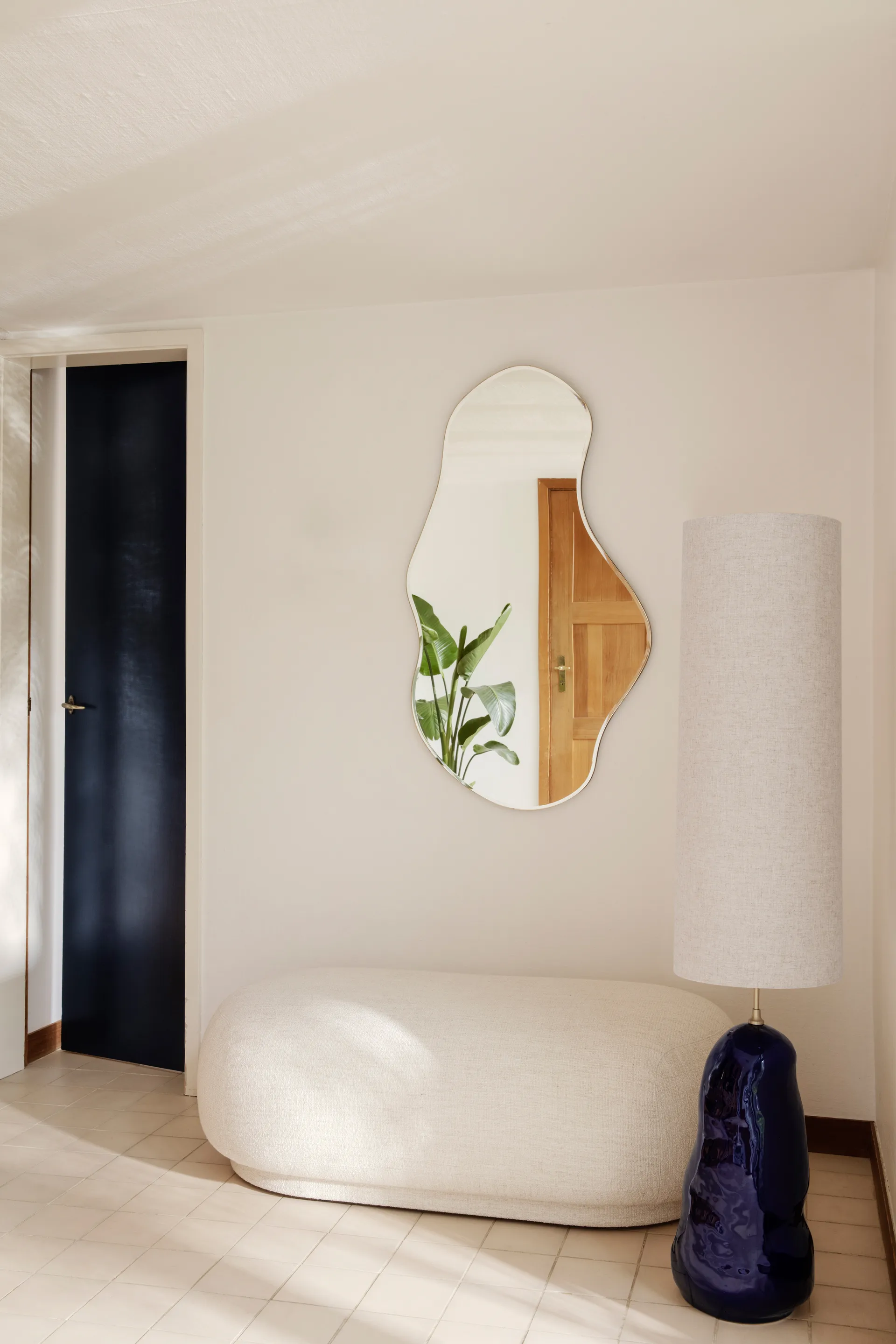 Pond spegel large, Mässing Ferm Living