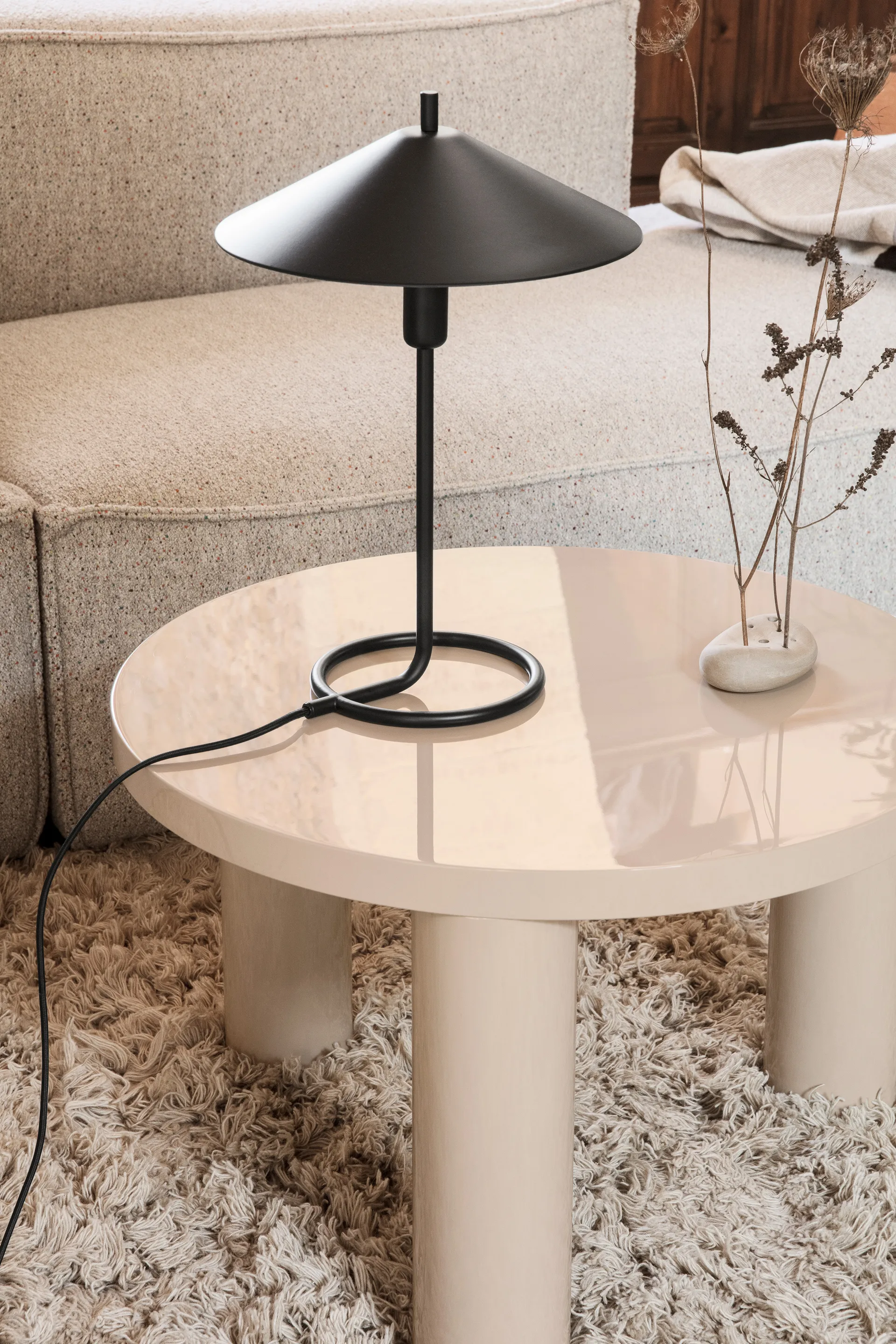 Post soffbord small Ø65 cm, Cashmere Ferm Living