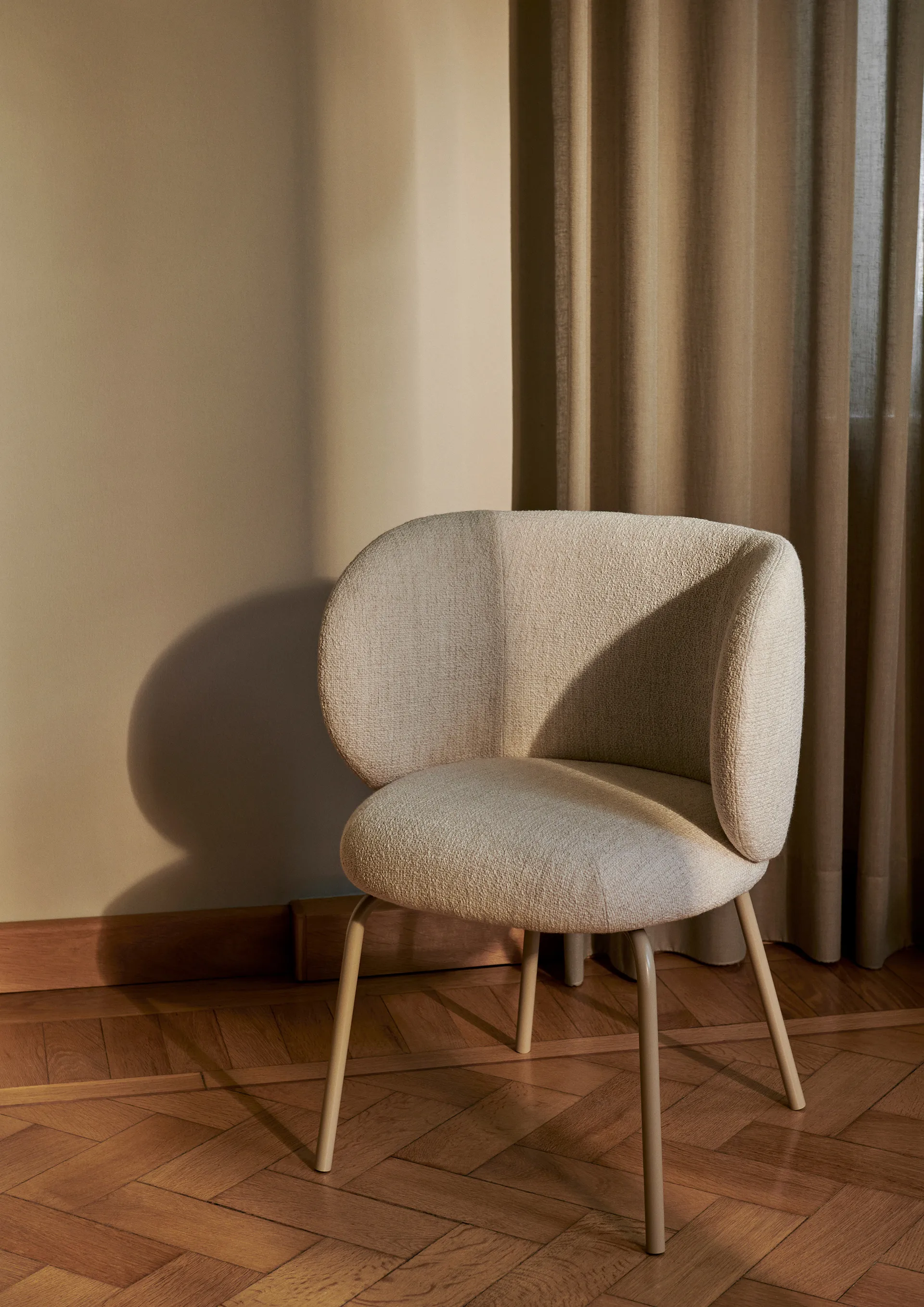 Rico dining chair bouclé, Off-white-cashmere Ferm Living