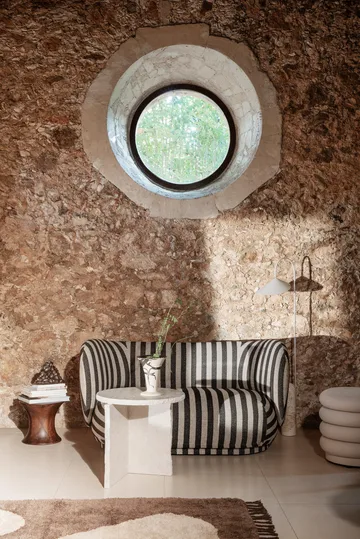 Rico soffa 2-sits - Louisiana sand black - Ferm Living