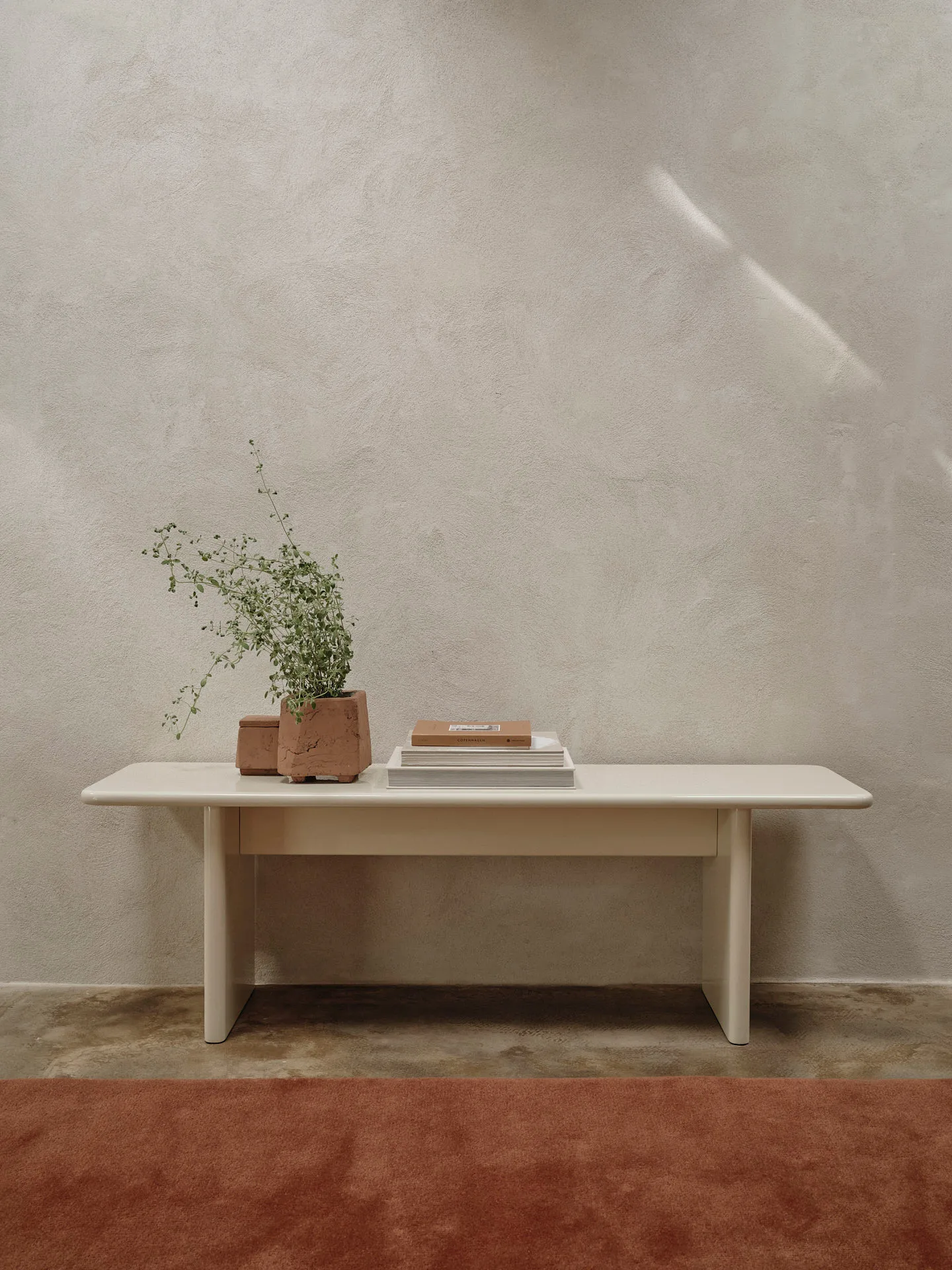 Rink bänk 140 cm, Eggshell Ferm Living