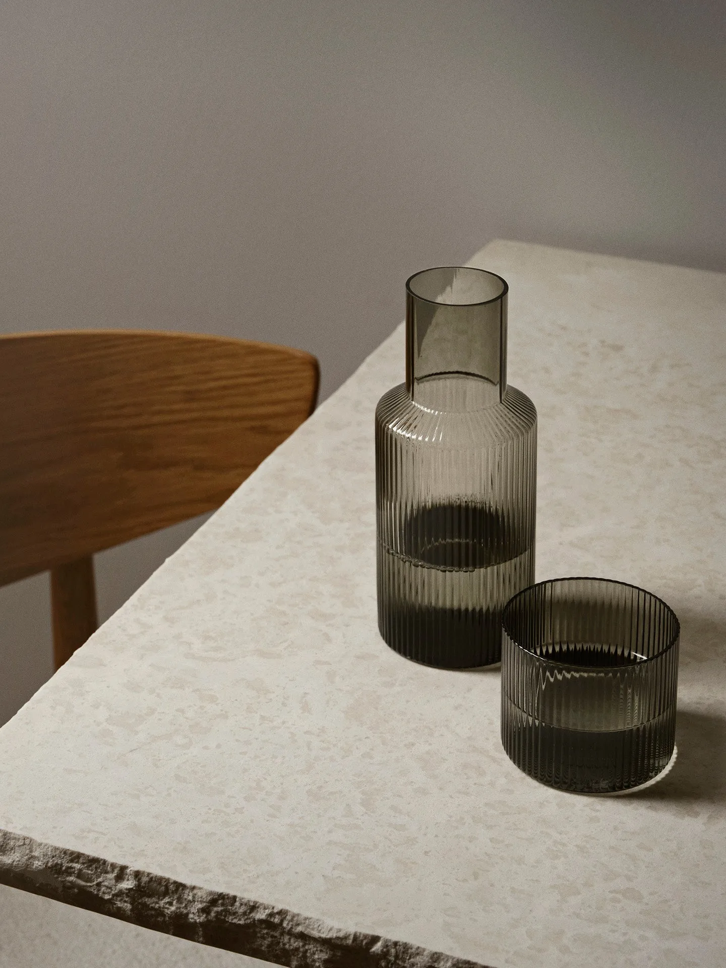 Ripple small karaff set, Smoked grey Ferm Living