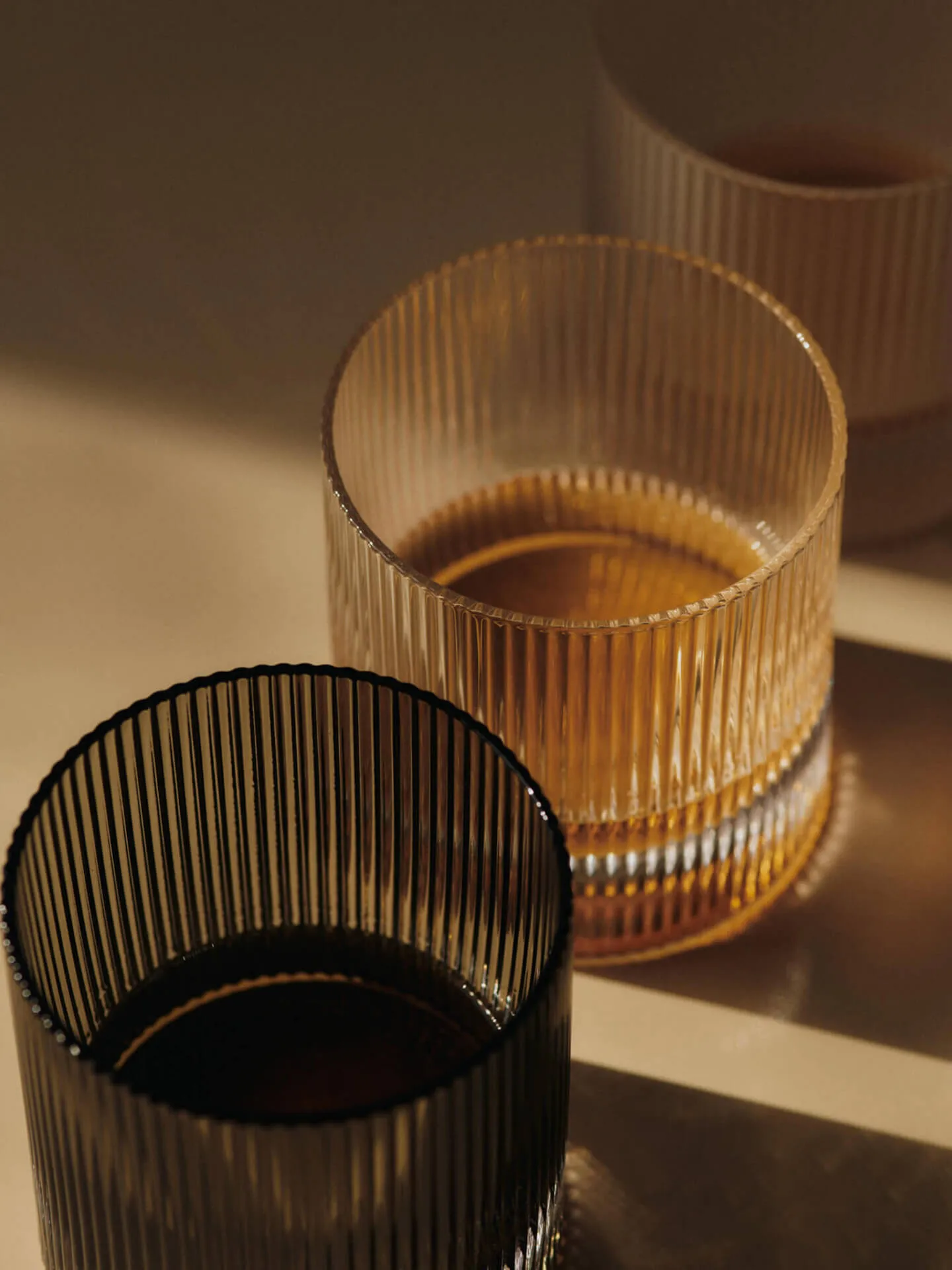 Ripple tumbler glas 25 cl 2-pack, Smoked Grey Ferm Living