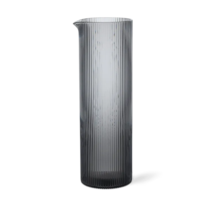 Ripple vattenkaraff 1,12 L - Smoked grey - Ferm Living