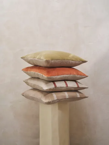 Senti kudde 50x50 cm - Baked clay - Ferm Living