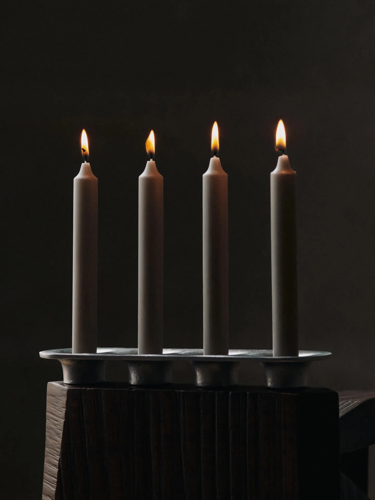 Soothe 4 ljusstake 8x29 cm, Aluminium Ferm Living