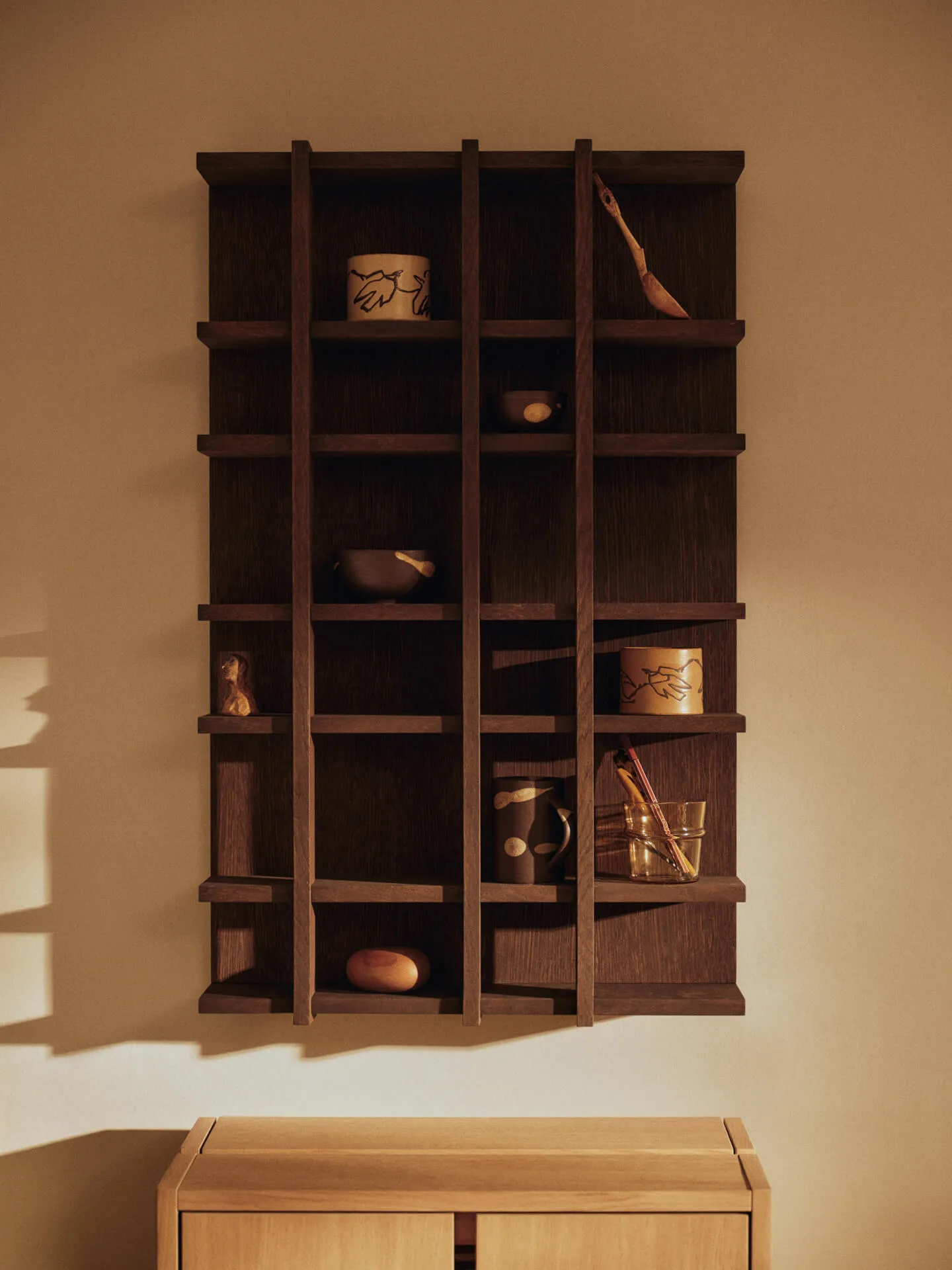 Tilem bokhylla, Mörkbetsad ek, 4x6 Ferm Living