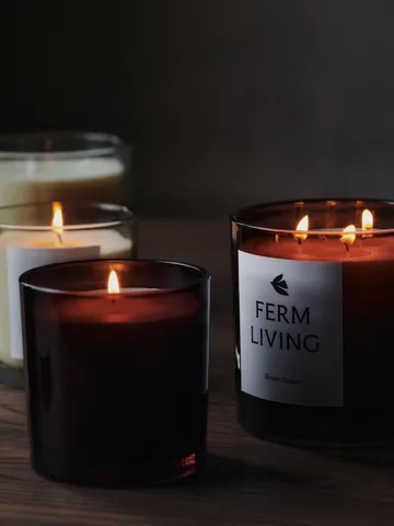 Vitto doftljus 50 h - Dark Grape - Ferm Living