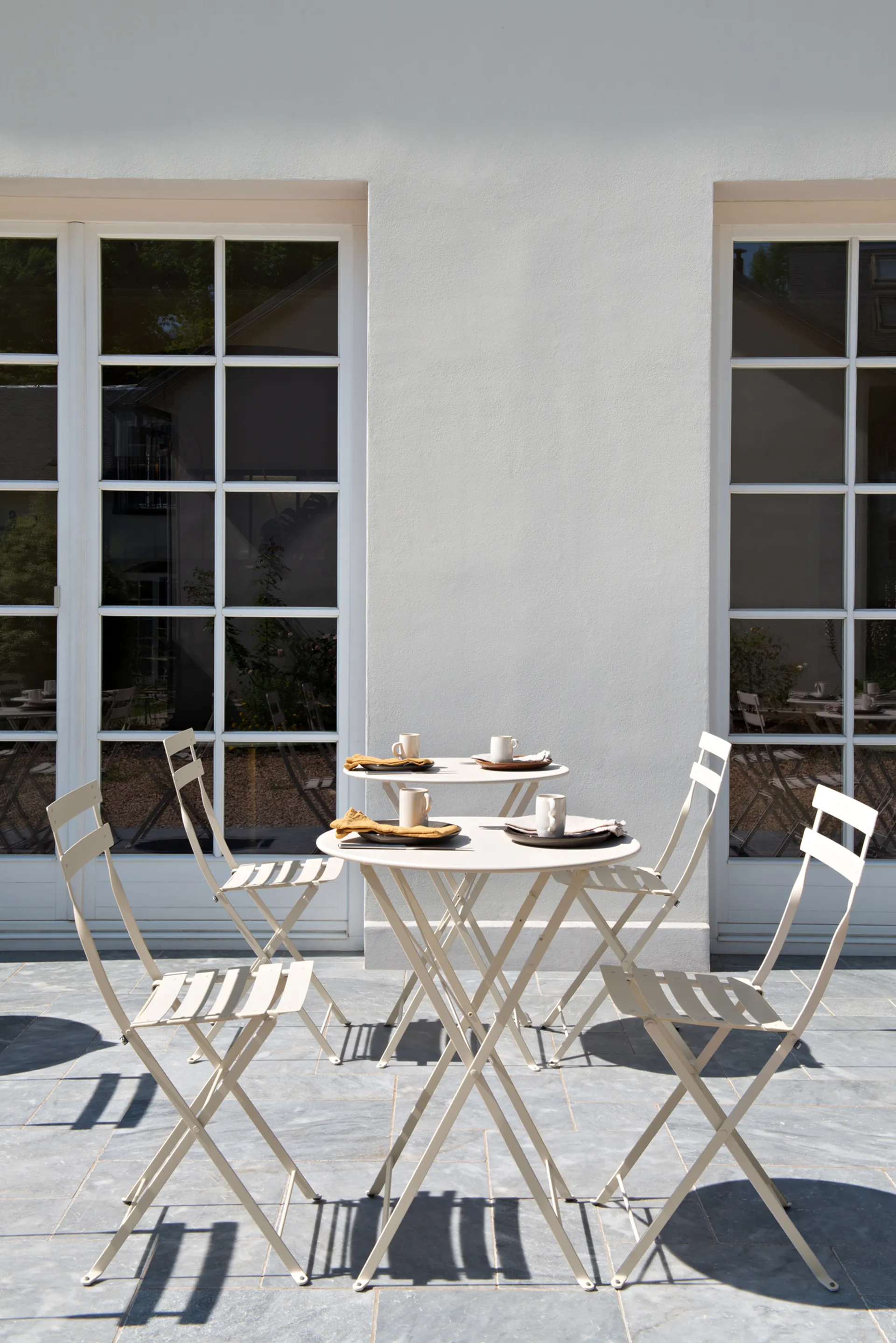 Bistro bord Ø60 cm, Latte beige (beige) Fermob