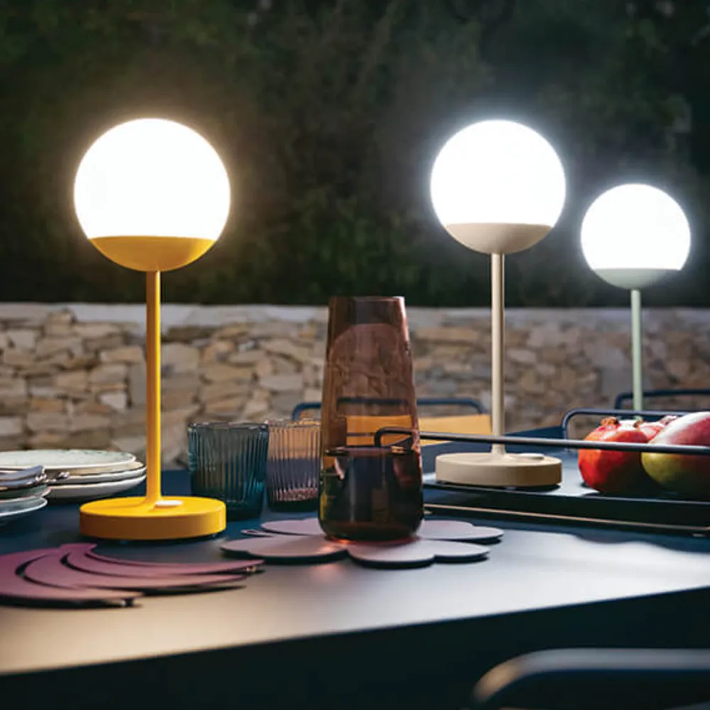 Mooon! bordslampa, Acapulco blue (blå), h.41 cm Fermob
