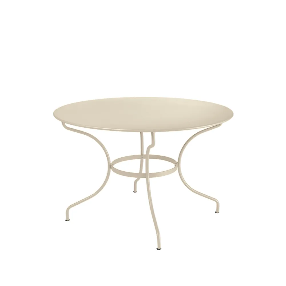 Opera+ bord Ø117 cm, Nutmeg (beige) Fermob