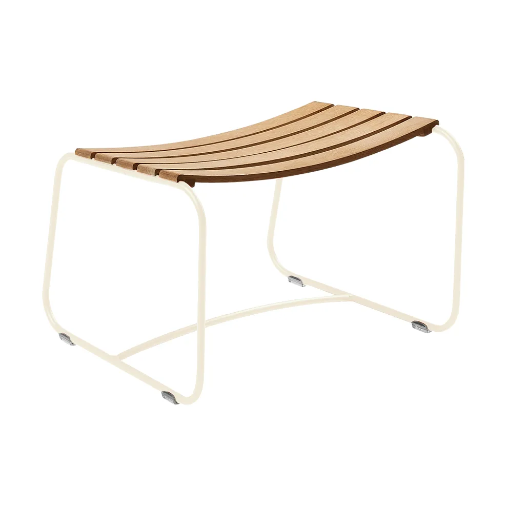 Surprising Teak fotpall, Latte beige (beige) Fermob
