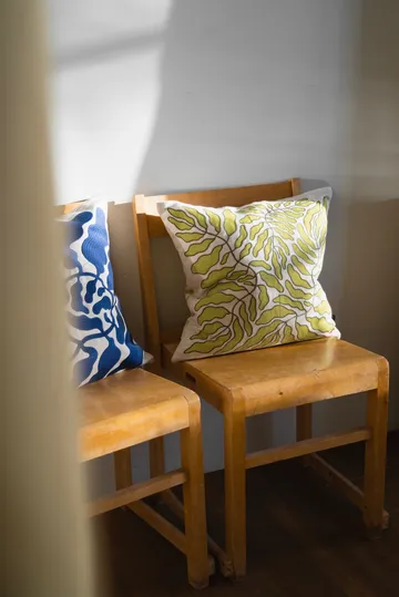 Leaves kuddfodral broderat 48x48 cm - Lime-nature - Fine Little Day
