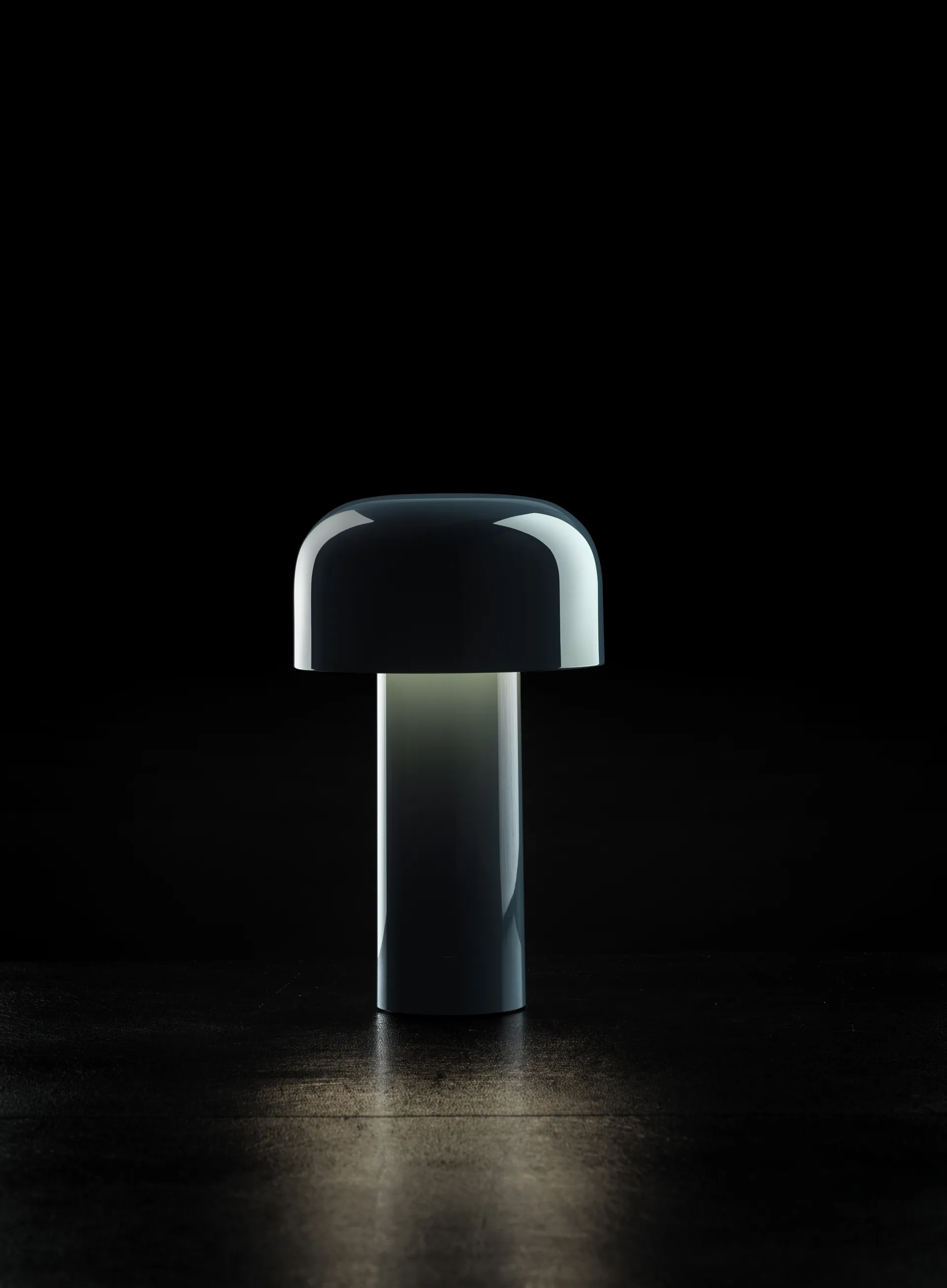 Bellhop bordslampa portabel, Blue grey, IP54 (inom/utomhus) Flos