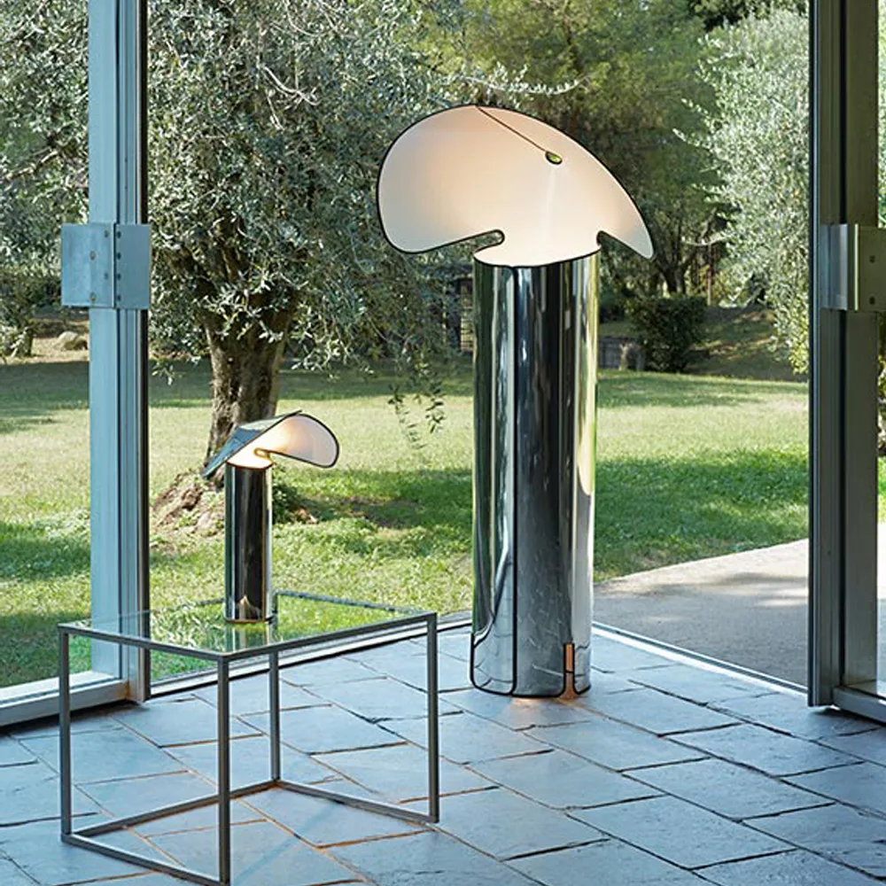 Chiara F golvlampa, Rostfritt stål-svart kant Flos