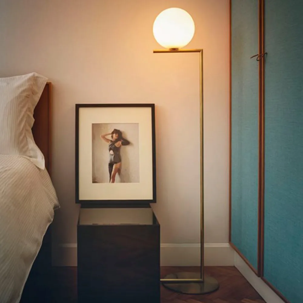 IC Lights F2 golvlampa, Krom-opal Flos