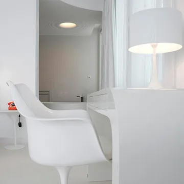 Spun Light T2 bordslampa - Svart - Flos