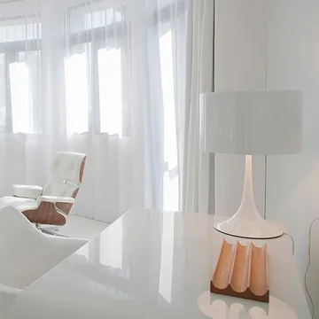 Spun Light T2 bordslampa - Svart - Flos